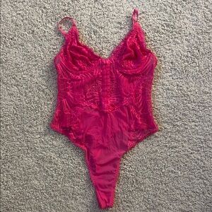 urban outfitters pink bodysuit🩷